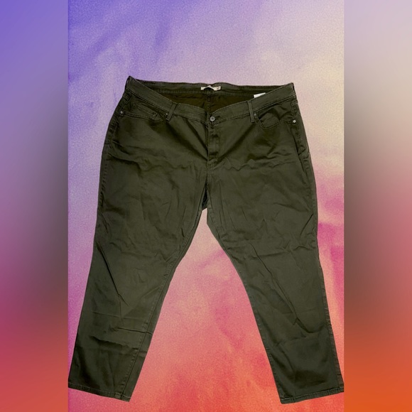 Olive Green Levi’s Pants - Picture 2 of 4